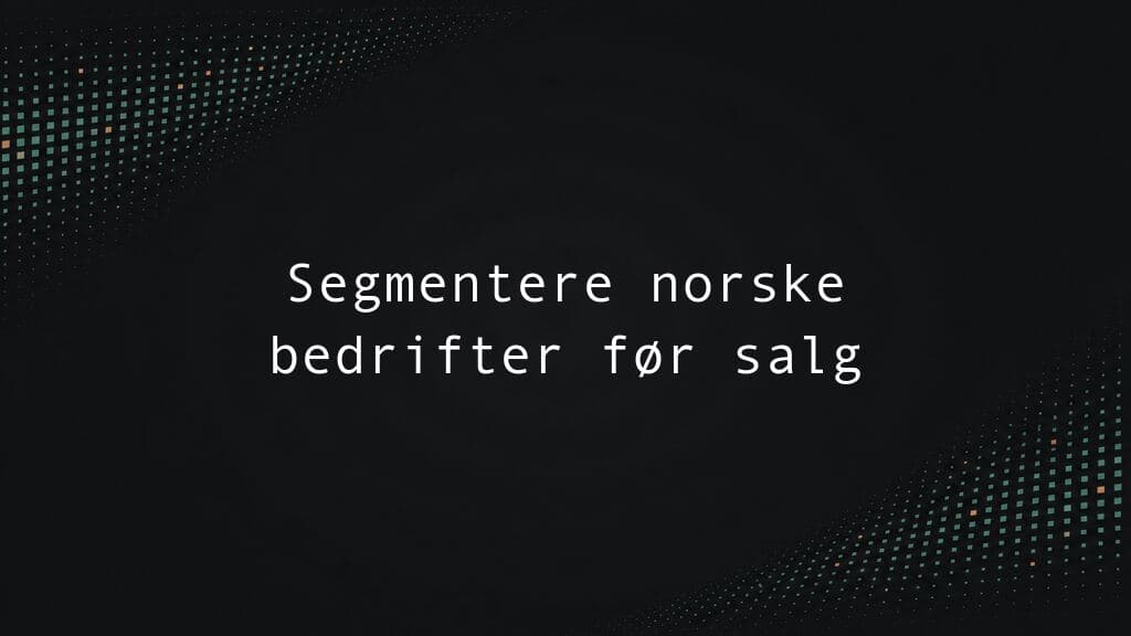 Tittelkort med artikkelens tittel på mørk blekkgrønn bakgrunn med et lavmælt kobberfarget bølgemønster.